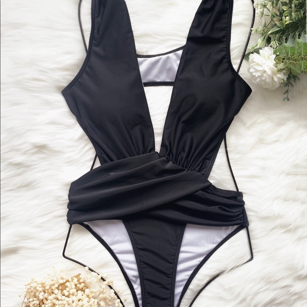 one piece bikini swimsuit - Picture 5 of 7